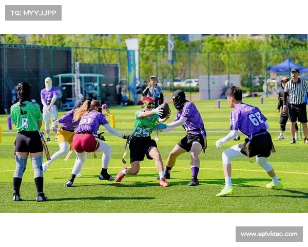 亚大腰旗橄榄球锦标赛全面遵循国际美式橄榄球联合会标准规则